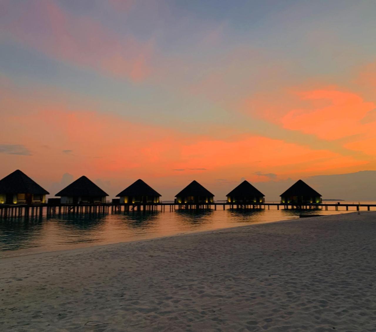 Adaaran Prestige Water Villas Meedhoo Kültér fotó